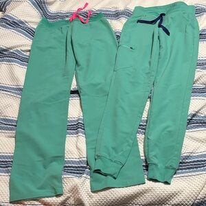 2 pair Figs surgical green pants